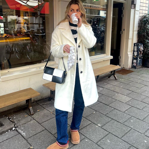 Mantel aus Wollmischung mit Knöpfen